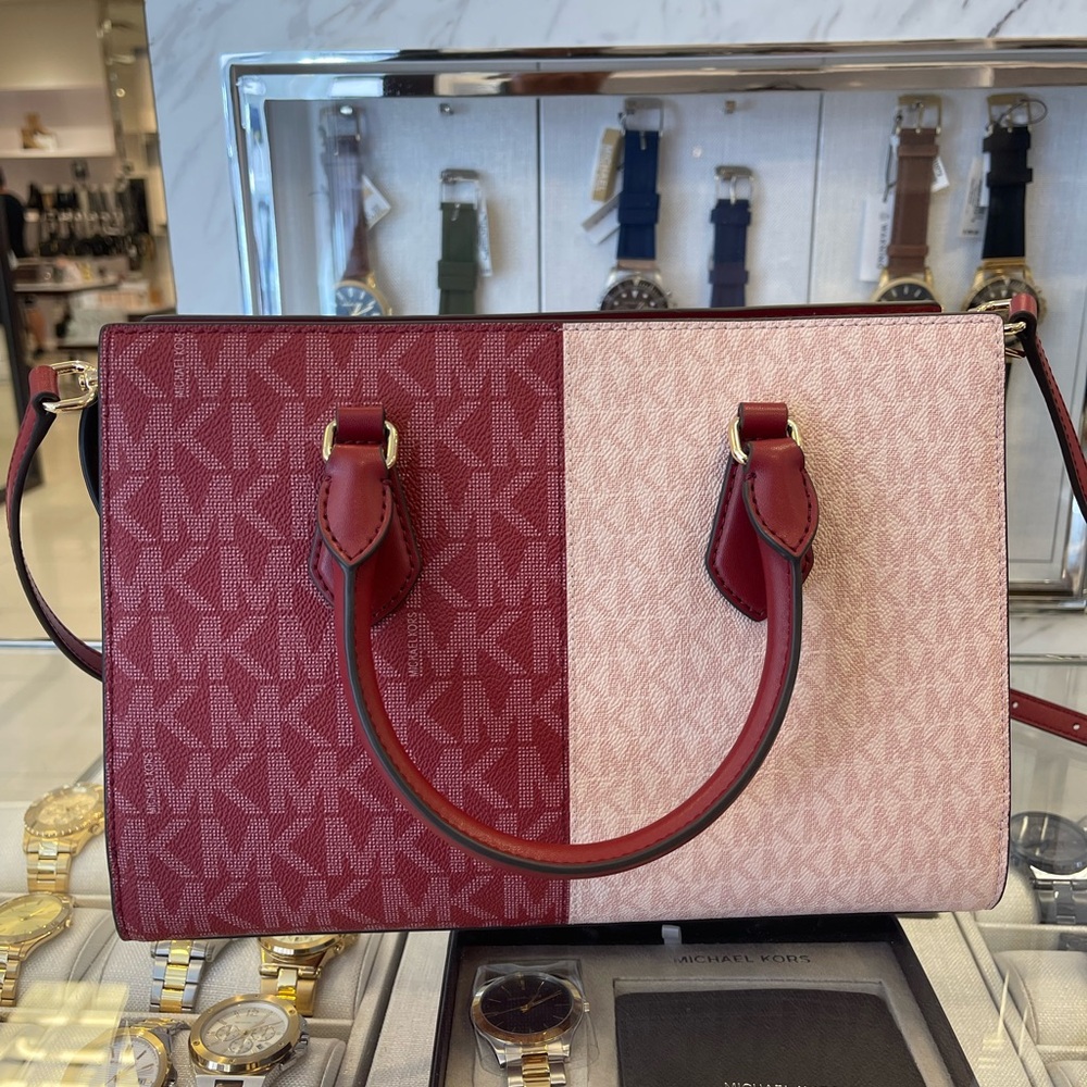 MICHAEL KORS Sheila Medium Two-Tone Metallic Signature Logo Satchel
Cherry Multi - Picture 4 of 16